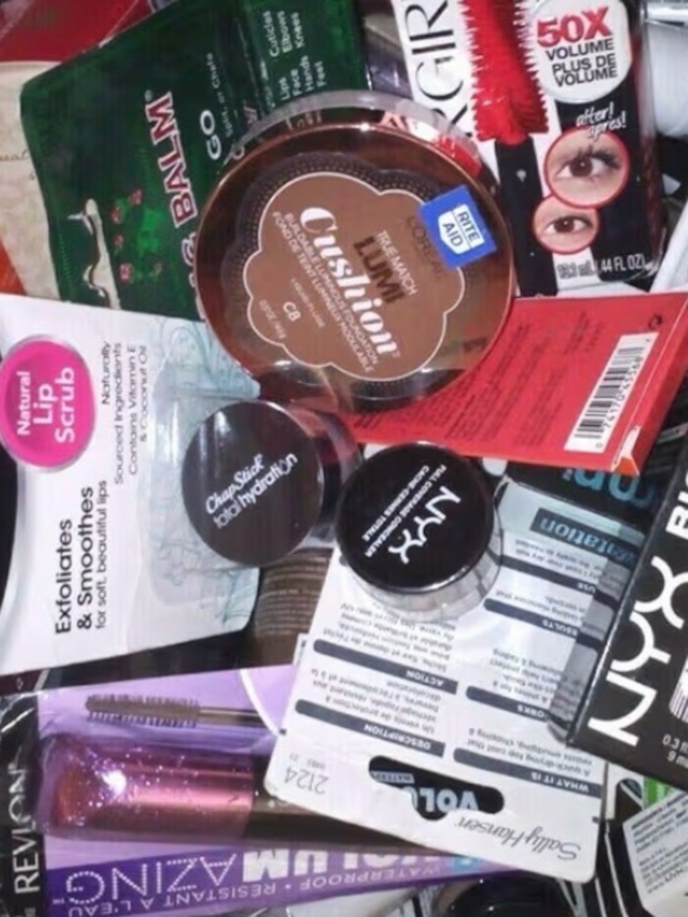 Makeup mystery surprise box